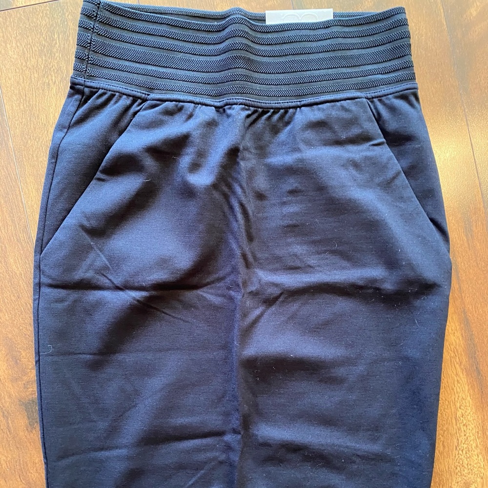 Maurices XS black pencil skirt
